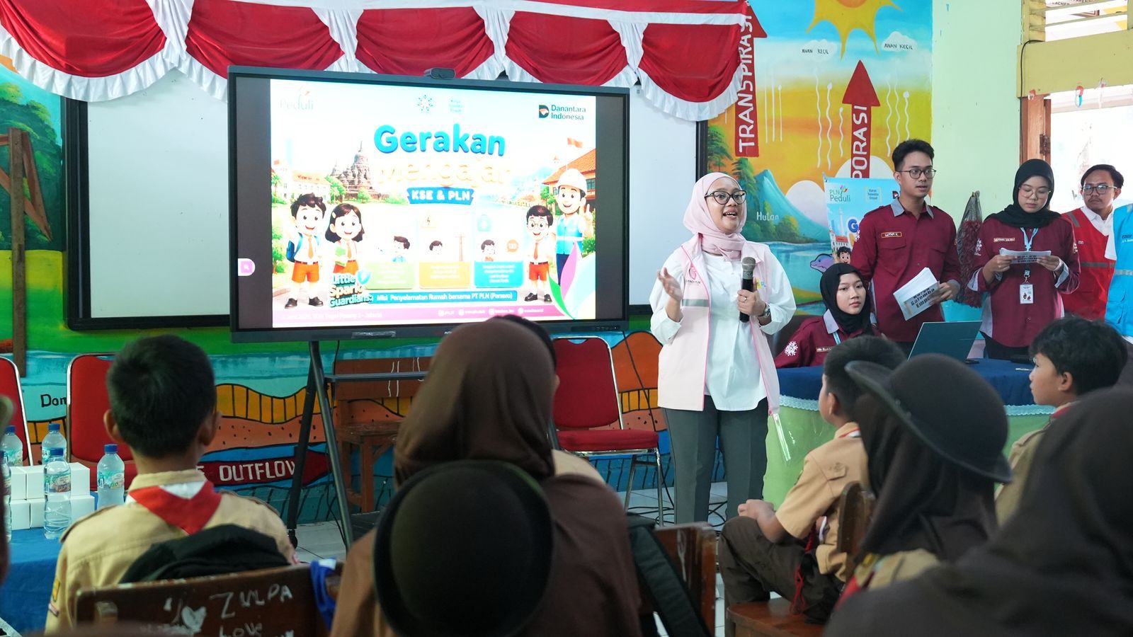 Srikandi PLN Goes to School, Bawa Edukasi Kelistrikan yang Dekat dengan Anak