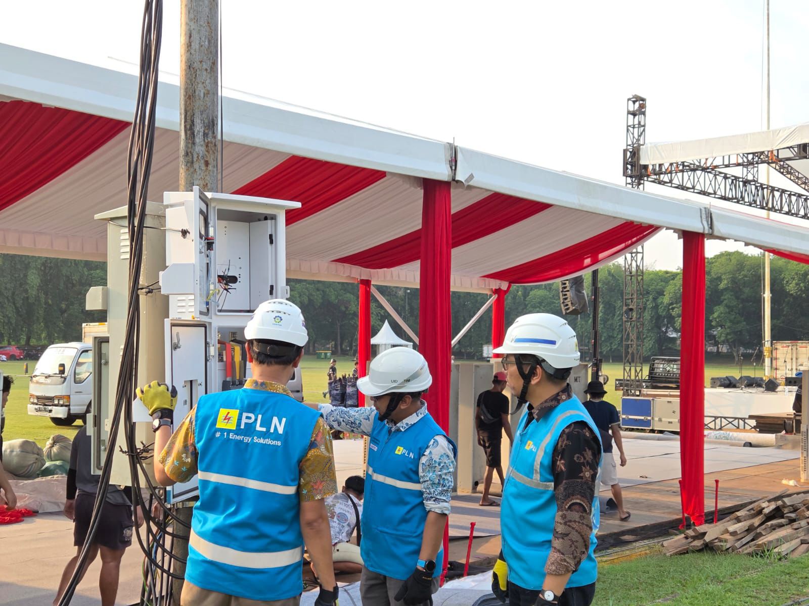 Nyalakan Semangat Aksi Iklim, PLN Kawal Keandalan Listrik Hari Lingkungan Hidup Sedunia 2026