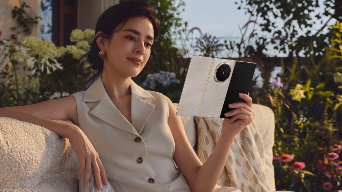 HUAWEI Mate XT 2 Debut Sebagai Trifold Pertama dengan Privacy Display Terintegrasi – KoranDigital.Net.id